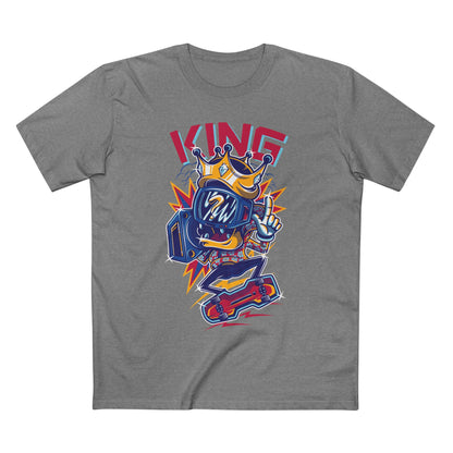 King Skateboarder Graphic Tee — Retro Streetwear Skateboard T-Shirt