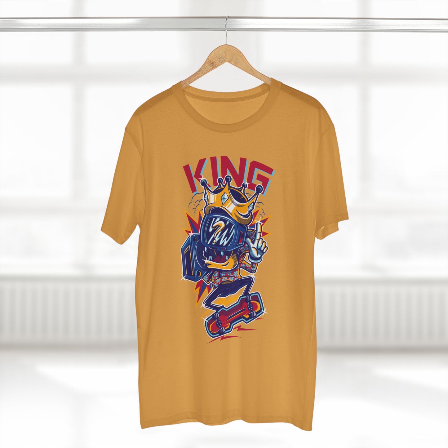 King Skateboarder Graphic Tee — Retro Streetwear Skateboard T-Shirt